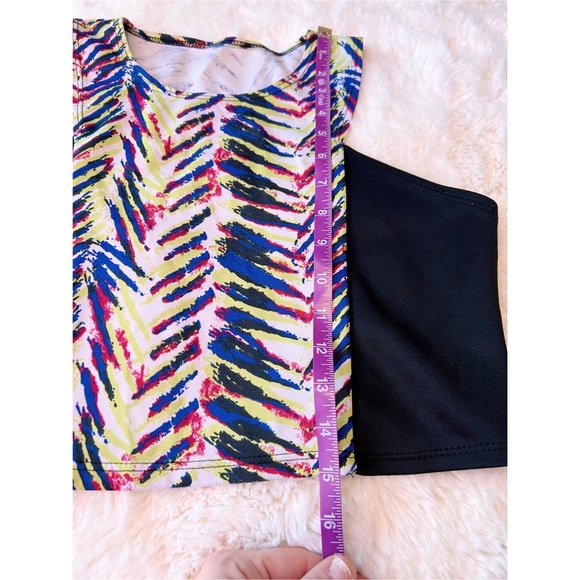 EUC Charlotte Russe Crop Top - Super Cute w/ A Pair of High Waist Leggings Large - Picture 4 of 7